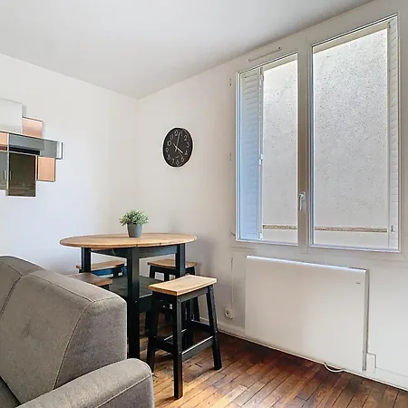 Le Chatoyant, Sur L'ile De Apartment